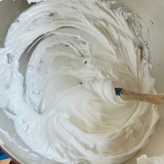 Mélange de Beurre de bain fouetté Viola à la lavande la sultana savonnerie